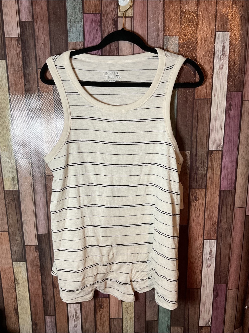 Time And Tru Cream Black Striped Tank Women’s Size XL NWT